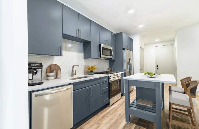 Photo of Modera Westside Trail