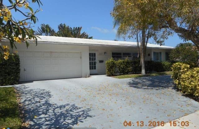 2331 NE 45th St - 2331 Northeast 45th Street, Lighthouse Point, FL 33064