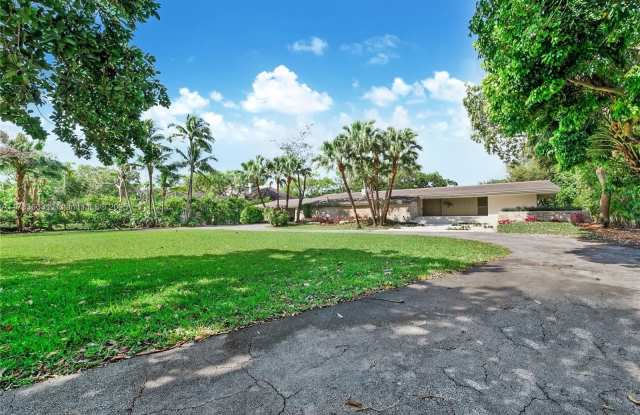 9000 School House Rd