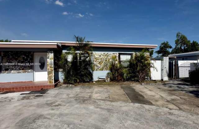 341 NW 61st Ave