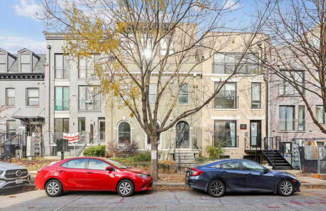 Photo of 1469 Harvard Street Northwest - 5