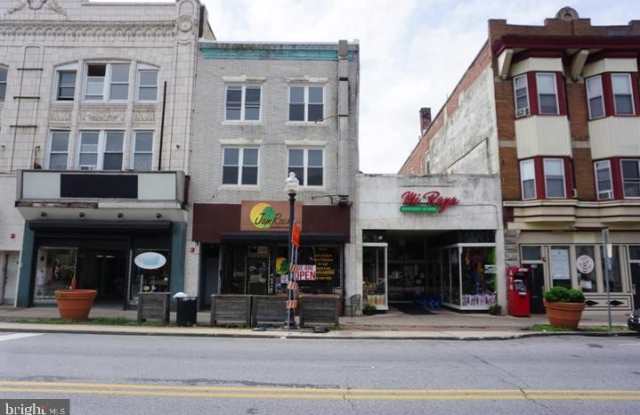 144 E LINCOLN HIGHWAY