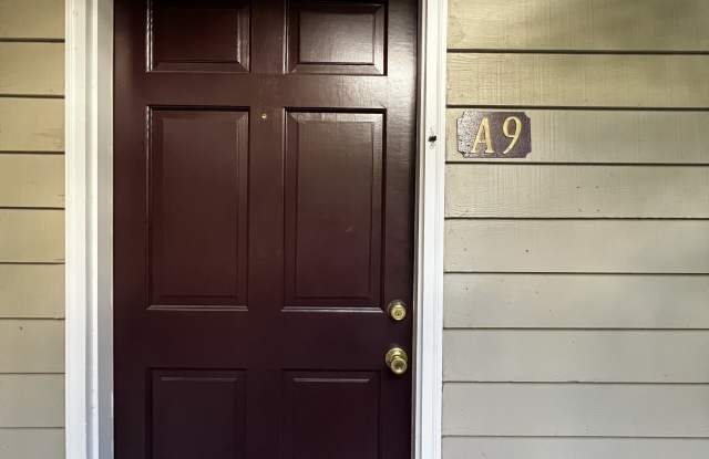 365 Madrona Ave. SE #A-9