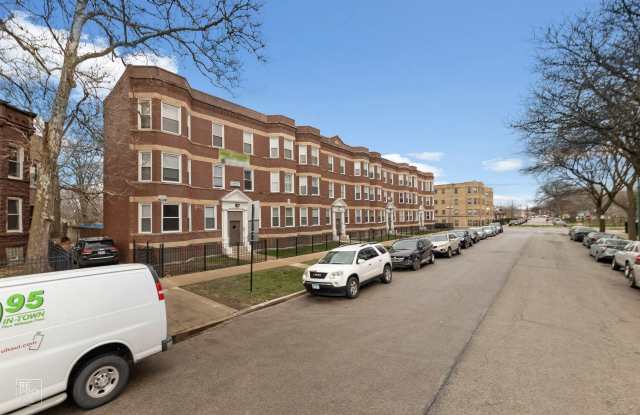 7643 S Stewart Avenue Apartments
