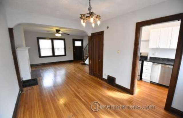 Photo of 385-387 Arcadia Avenue