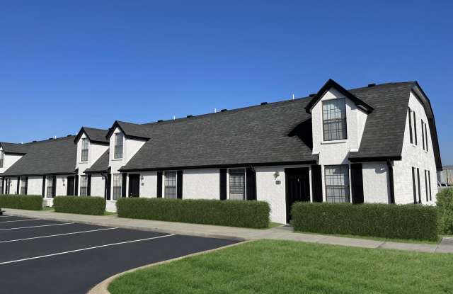 Fairway Meadows Townhomes