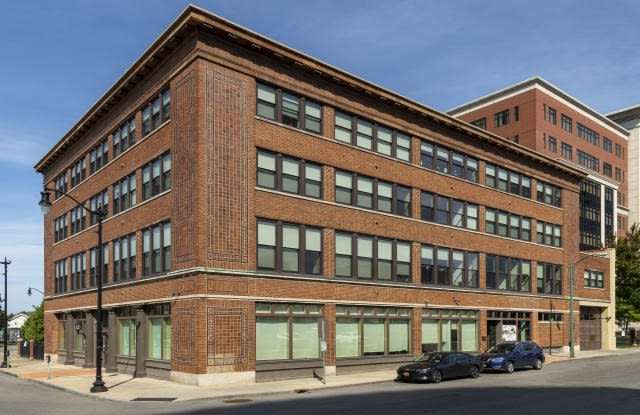 100 S Elmwood Ave Unit C11