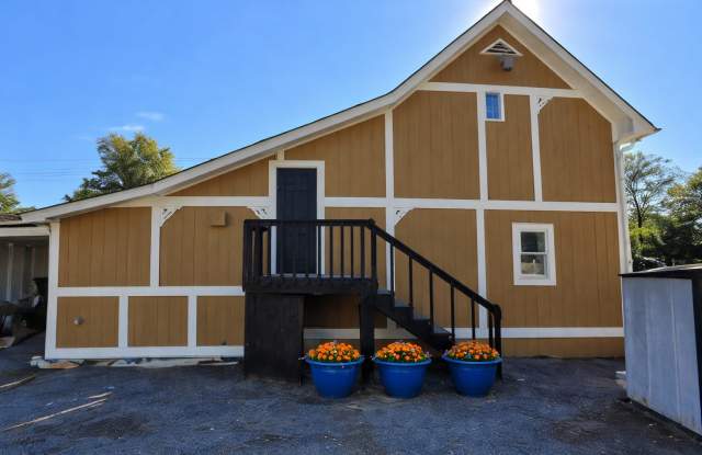 2050 East Hanna Avenue - #2