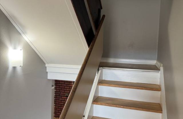 3 Bed/1.5 Bath Condo for Rent!!