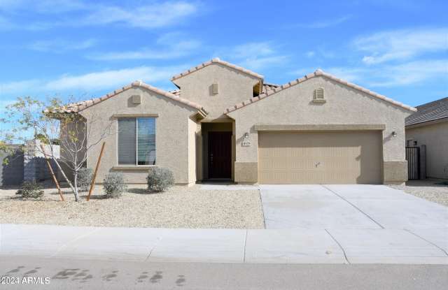 8925 N 69TH Lane