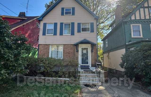 Photo of 6332 Phillips Avenue