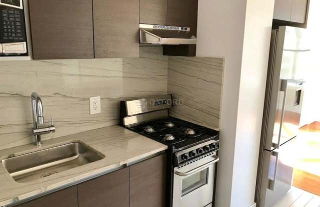 Photo of 400 East 57th Street