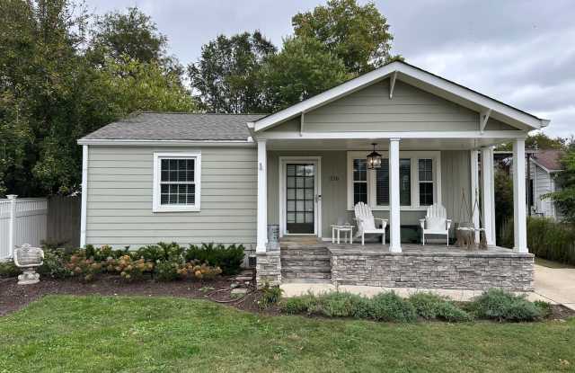 Fully Furnished Sylvan Park Home and Guest house - 216 54th Avenue North, Nashville, TN 37209