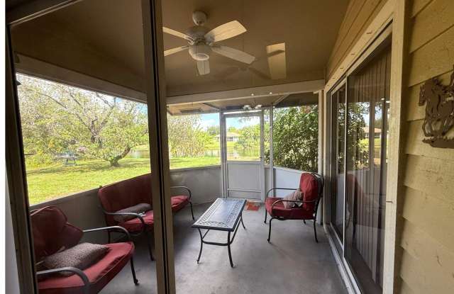 12718 Westhampton Circle