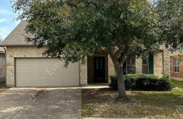 404 Arrowhead Trl