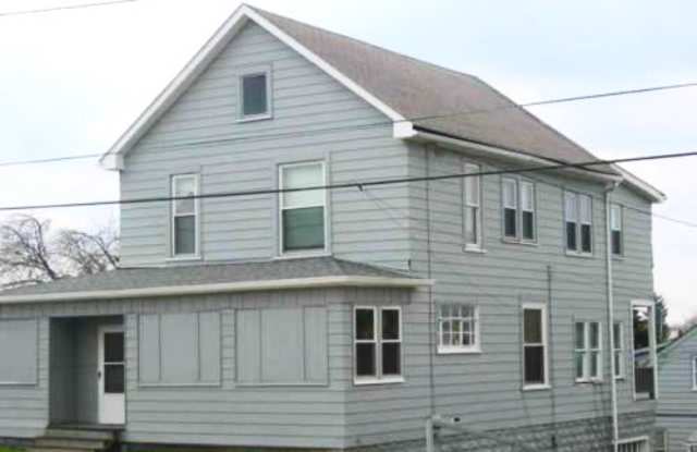 Photo of 2520 Sunset Blvd