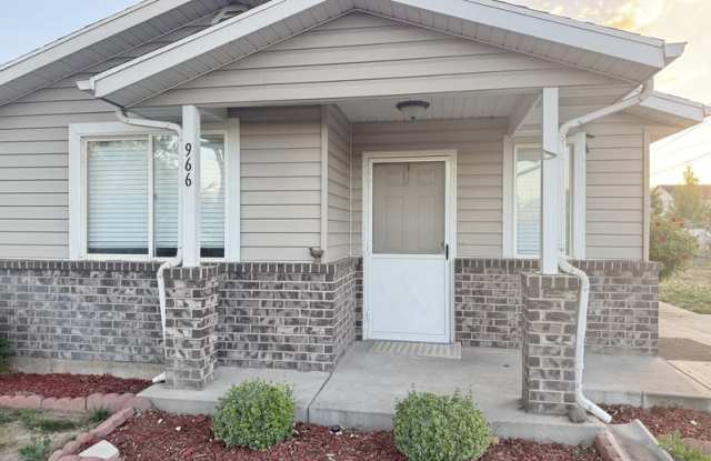 Photo of 966 Glendale Street