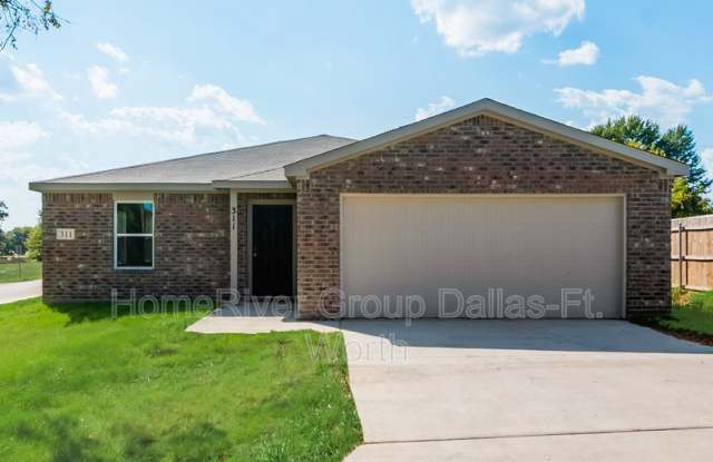 311 Canoe Ct
