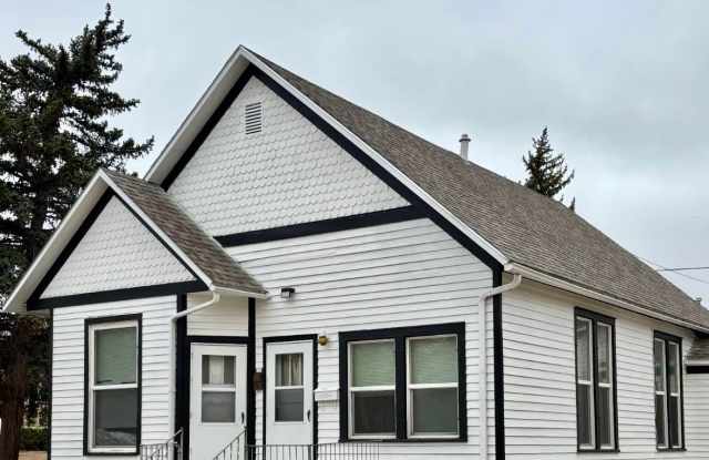 Photo of 821 West Buffalo Street