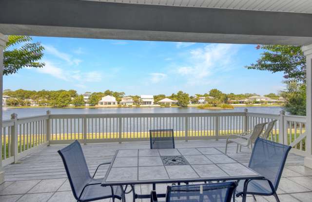 2244 Crystal Cove Lane