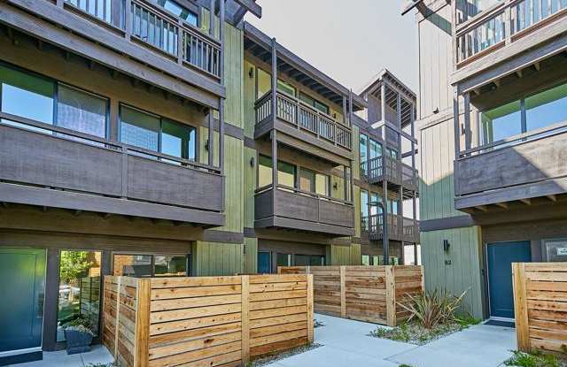 Photo of 4201 Pennsylvania Avenue