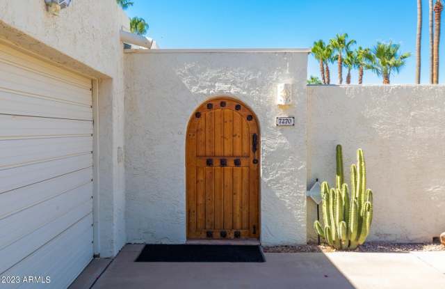 Photo of 7270 E LOMA Lane