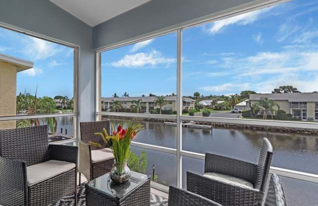 Photo of 1860 Robalo Drive unit: 203A