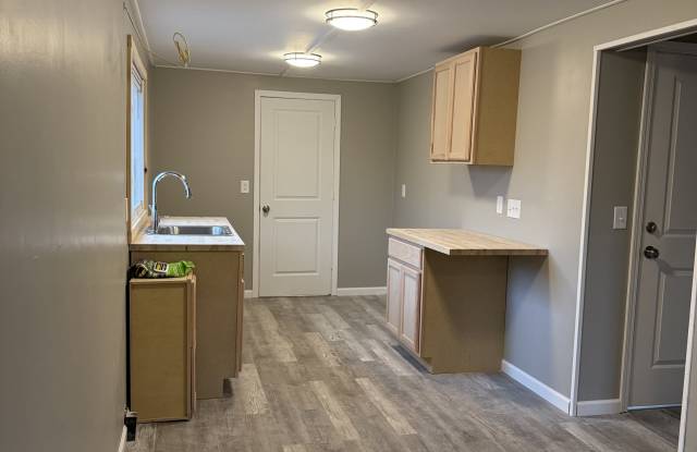 7 Chestnut Street - 7