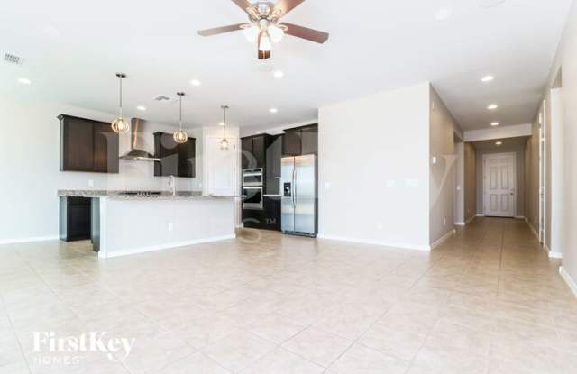 19947 West Moonlight Path