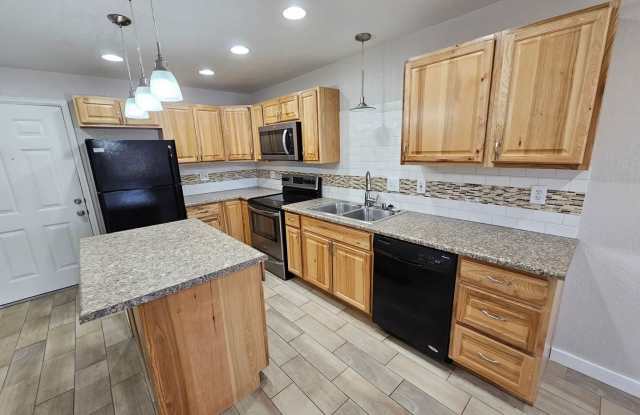 1 Bedroom Condo in Aurora photos photos