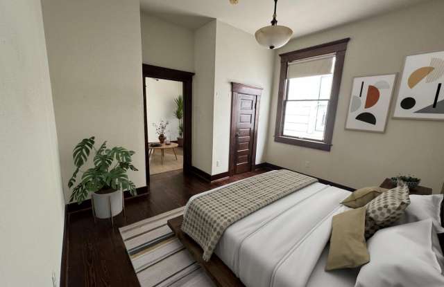 211 S Main St Unit E, Fort Worth, TX