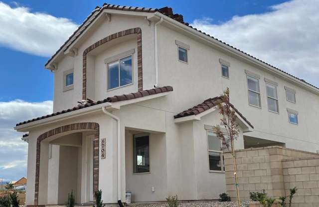 5704 S Adobe Sun Dr