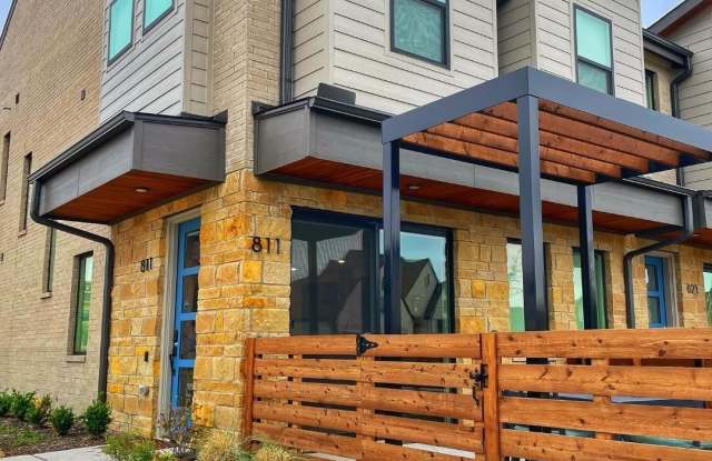 811 Mountain Laurel Drive