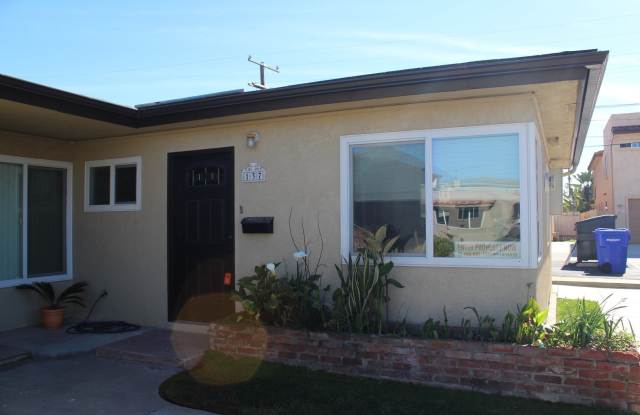 Gorgeous Unit in Imperial Beach!