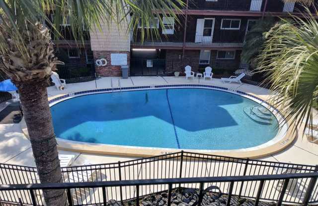 Bayou Breeze Condominiums