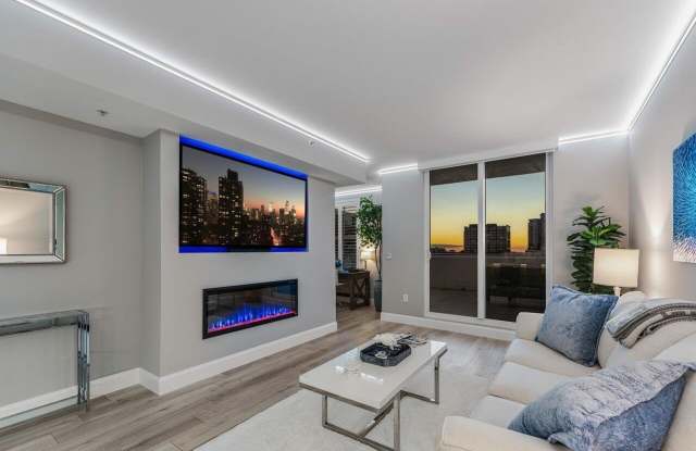 255 Evernia Street unit: 1115