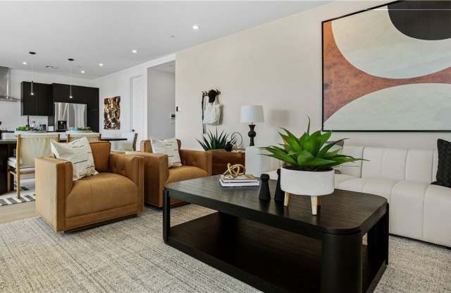 11124 Socrates Ridge Street