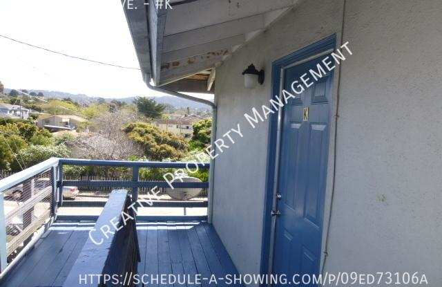944 Amador Ave