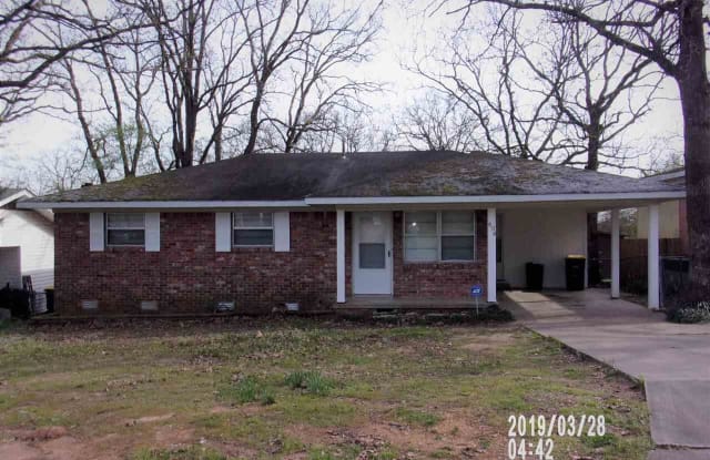 804 W 56th - 804 West 56th Street, North Little Rock, AR 72118