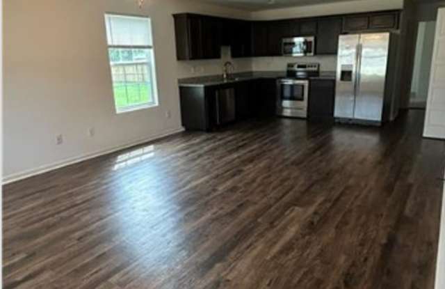 Beautiful 3-Bed, 2-Bath Home with Open Layout!