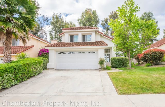 1708 Landing Dr - 1708 Landing Place, Vista, CA 92081