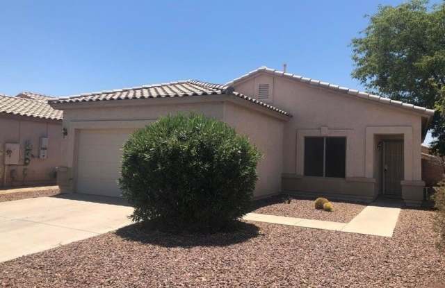 Photo of 16049 W WOODLANDS Avenue