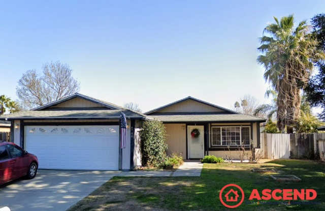 Photo of Charming home is Oildale!