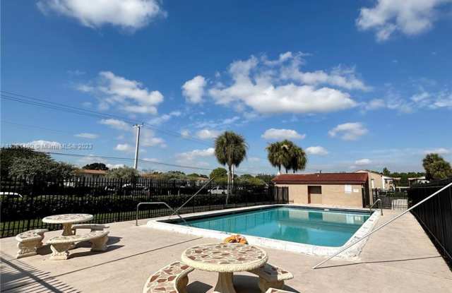 3163 Coral Ridge Drive