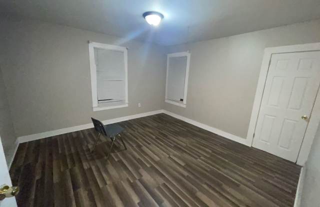3 bedrooms 2 baths - Section 8 Accepted