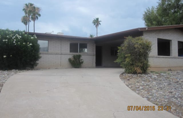 2125 S. Torrey Pines Circle - 2125 South Torrey Pines Circle, Tucson, AZ 85710