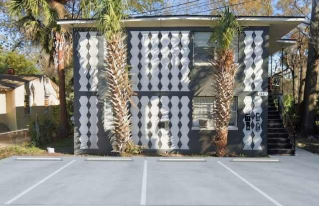 Photo of 1625 W 26th St.