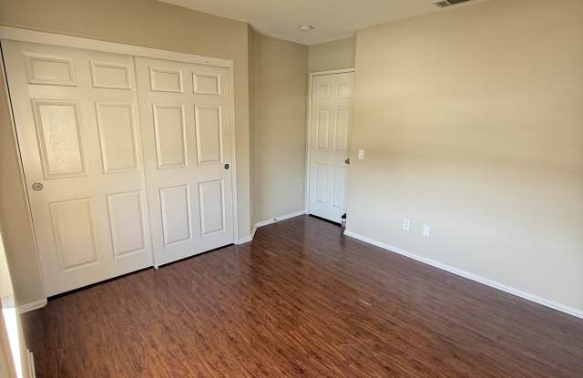 13458 Eagle Nest Ct