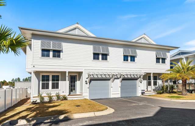 40 Casa Breeze Lane