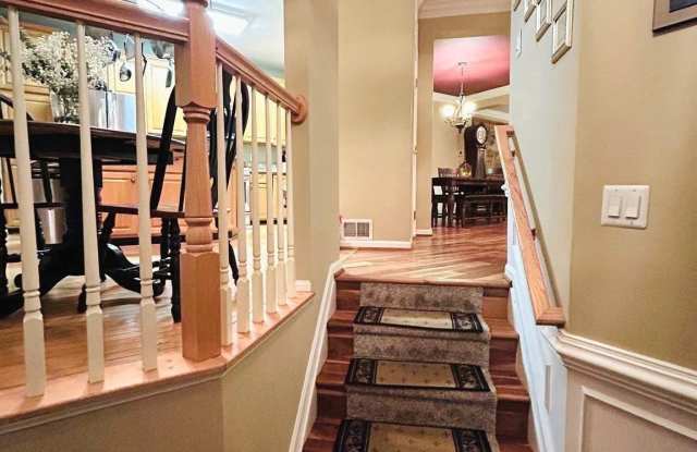 43977 LORDS VALLEY TERRACE